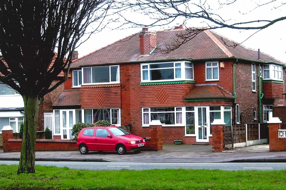 Alma's old home in Manchester, England